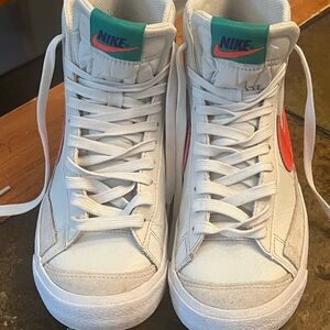 Nike High-Top Sneakers in White and Red with Teal Accents